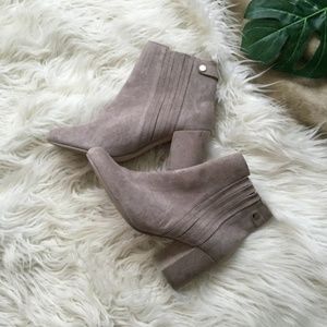 Zara Grey Suede Boot Heel ⭐️